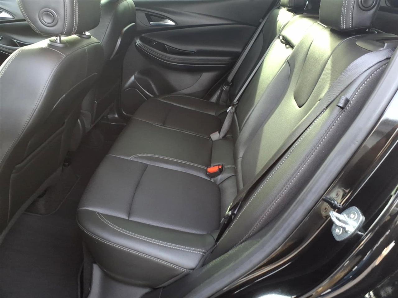 Buick Encore GX FWD 4dr Sport Touring 2024