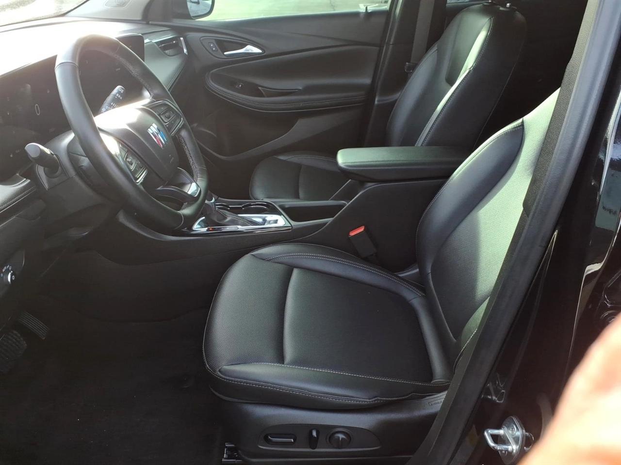 Buick Encore GX FWD 4dr Sport Touring 2024