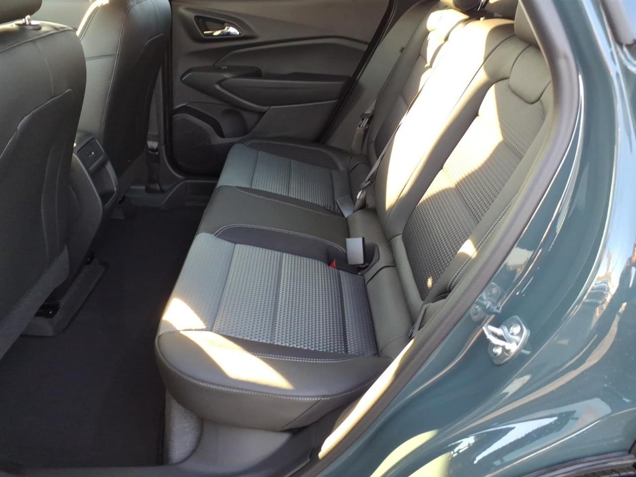 Chevrolet Trax FWD 4dr LT 2026