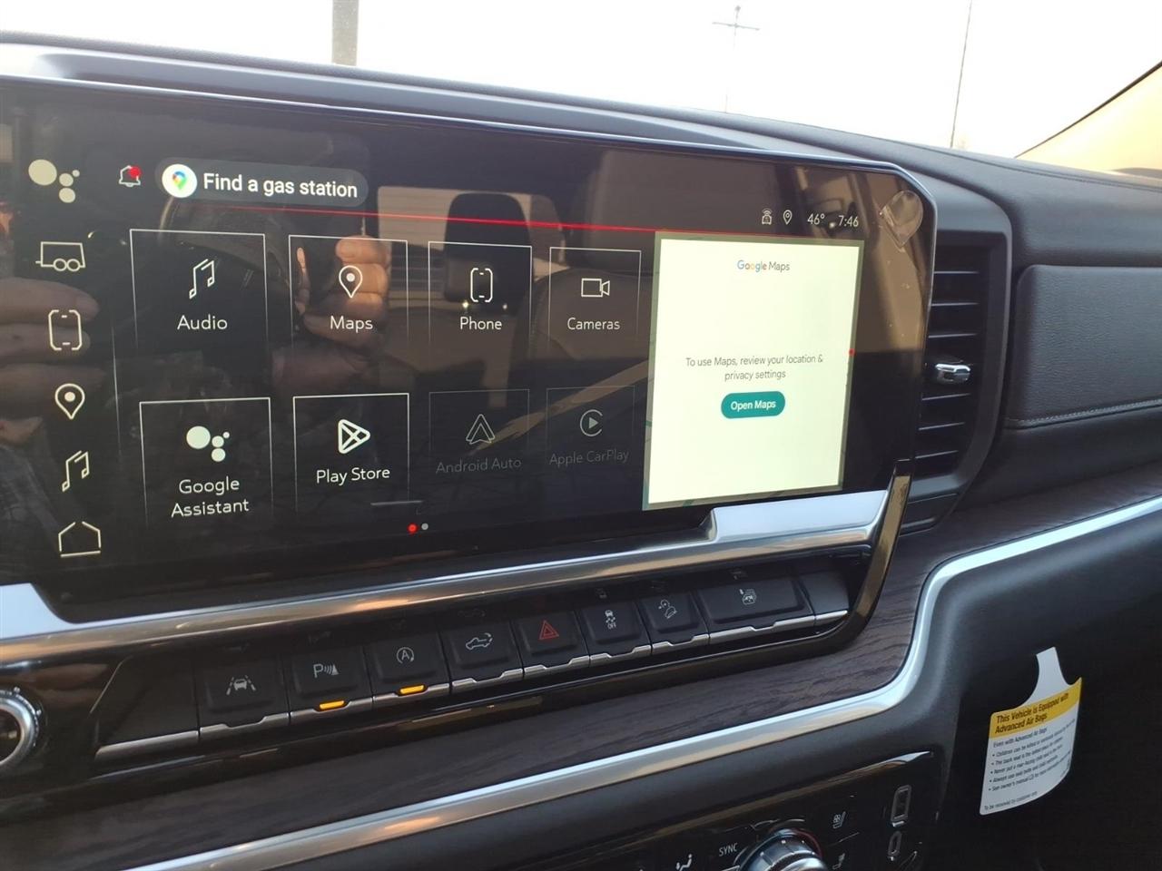 GMC Sierra 1500 4WD Crew Cab 147" SLT 2026