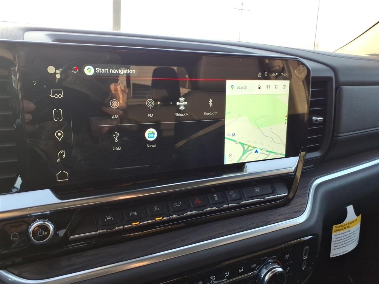 GMC Sierra 1500 4WD Crew Cab 147" SLT 2026