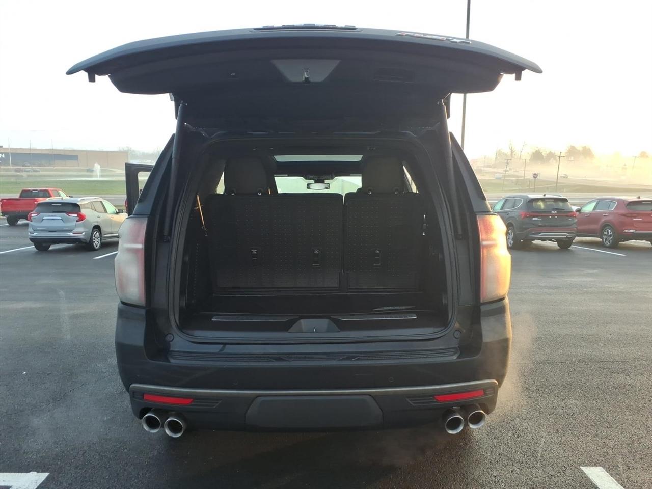 Chevrolet Tahoe 2WD 4dr RST 2022