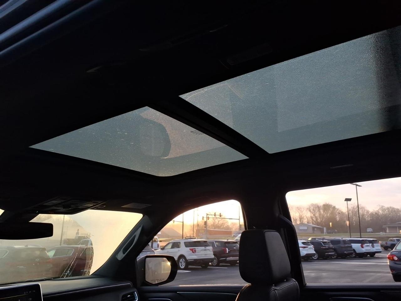 Chevrolet Tahoe 2WD 4dr RST 2022