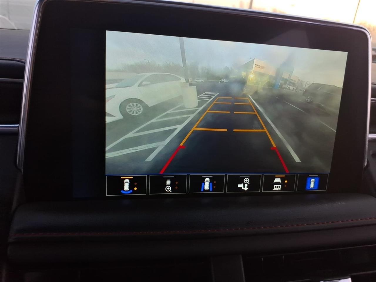 Chevrolet Tahoe 2WD 4dr RST 2022