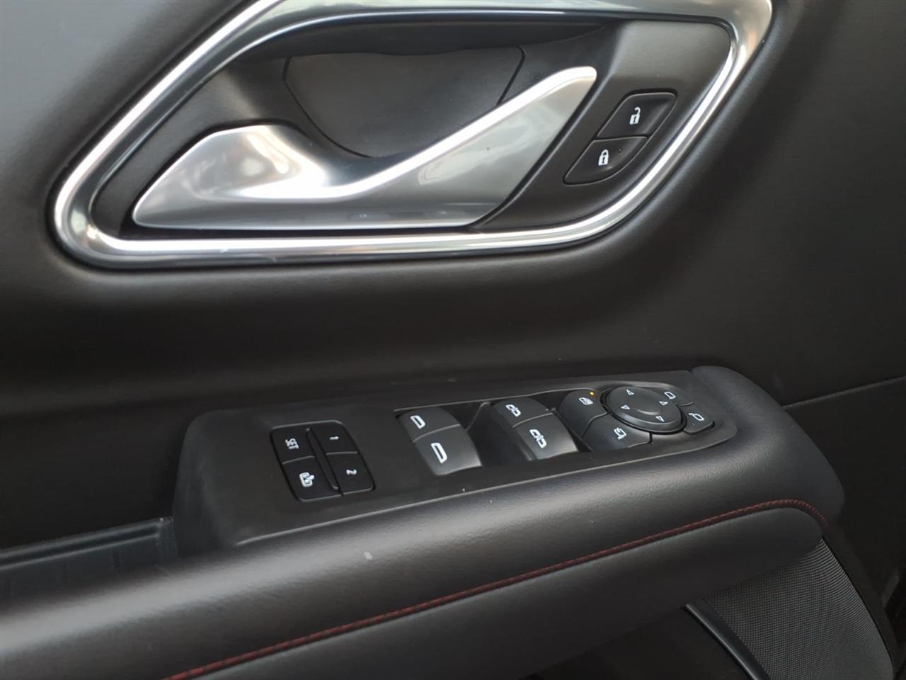 Chevrolet Tahoe 2WD 4dr RST 2022