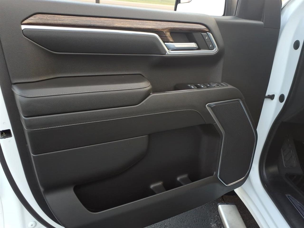 GMC Sierra 1500 2WD Crew Cab 147" SLE 2022