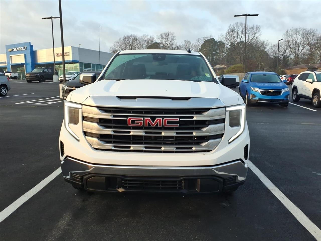 GMC Sierra 1500 2WD Crew Cab 147" SLE 2022