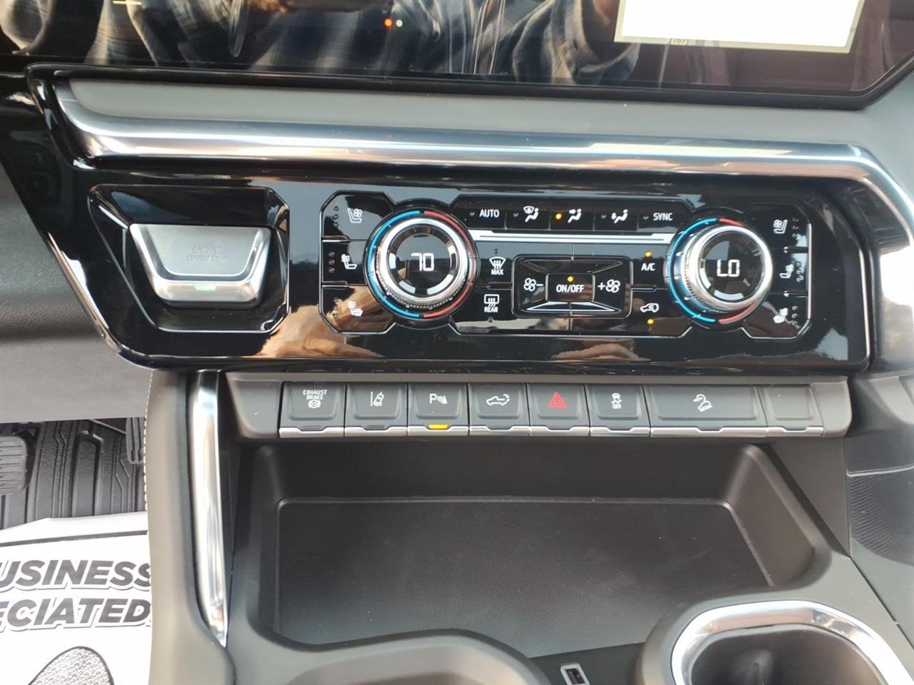 GMC Sierra 2500HD 4WD Crew Cab 159" Denali Ultimate 2026