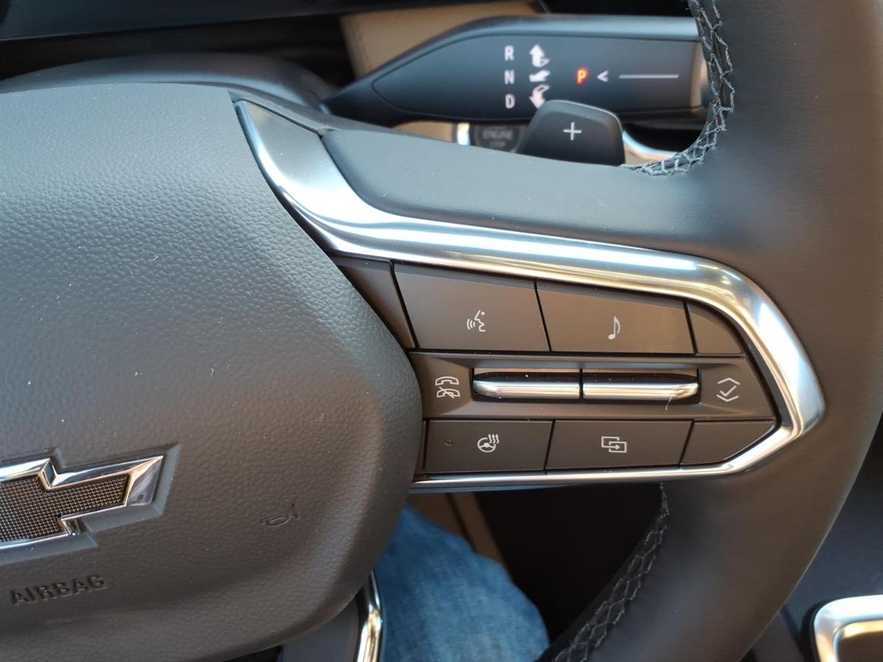 Chevrolet Equinox FWD 4dr ACTIV w/XDB 2026