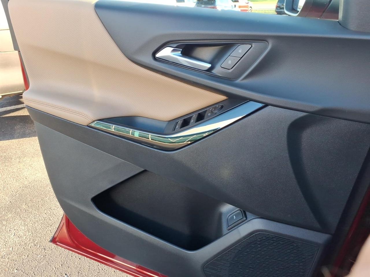 Chevrolet Equinox FWD 4dr ACTIV w/XDB 2026