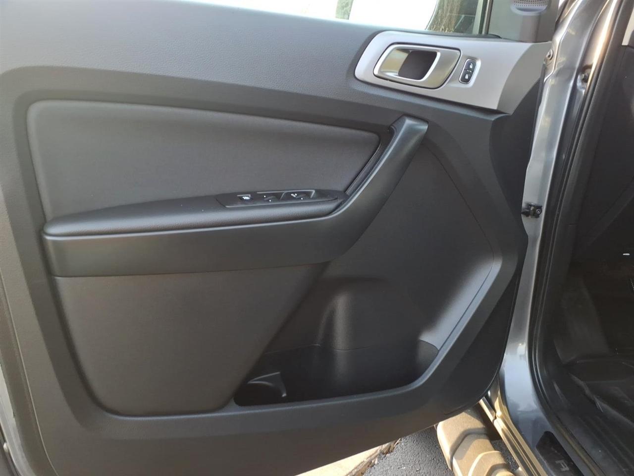 Ford Ranger LARIAT 4WD SuperCrew 5' Box 2023