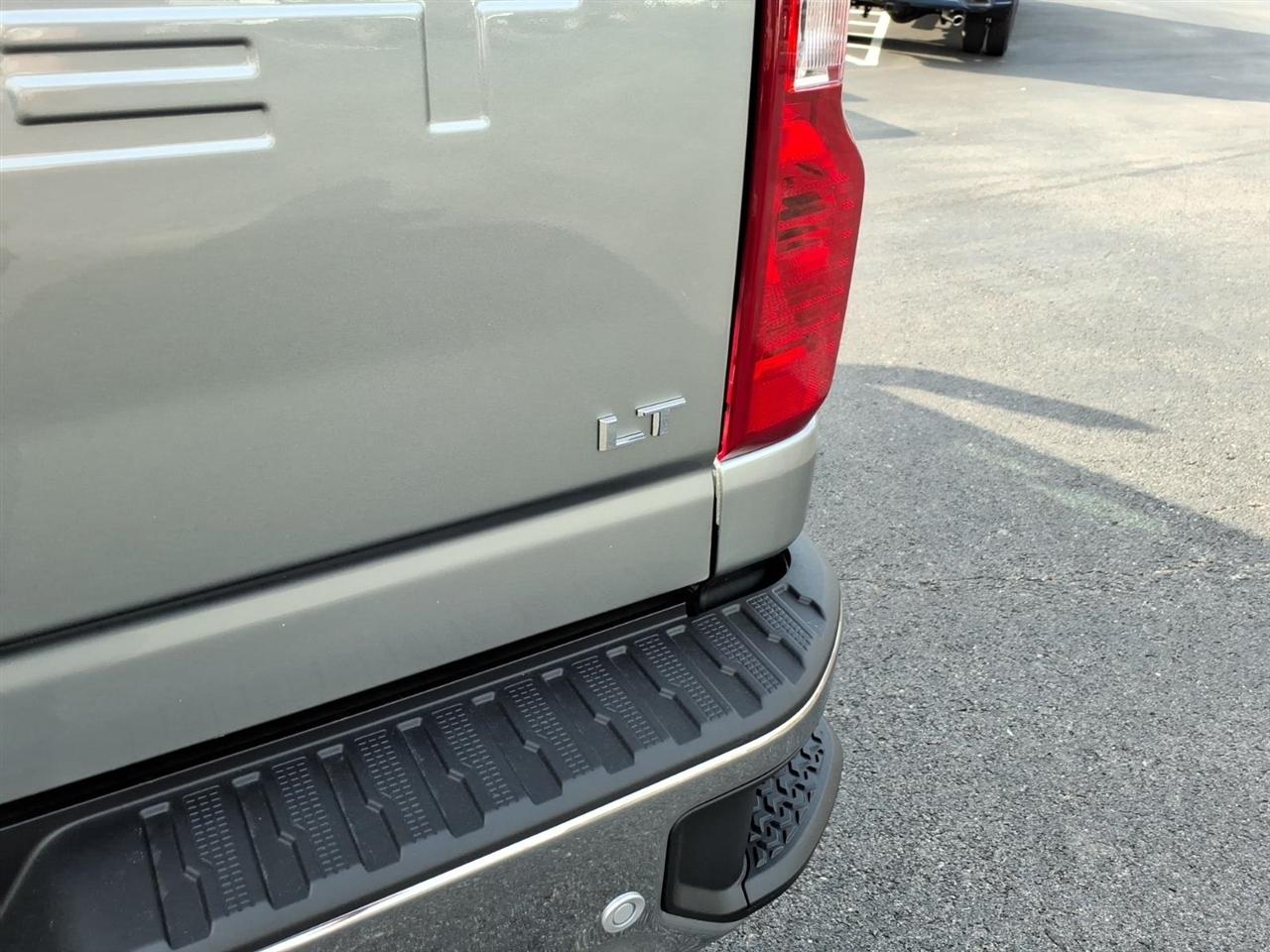 Chevrolet Silverado 2500HD 4WD Crew Cab 159" LT 2026
