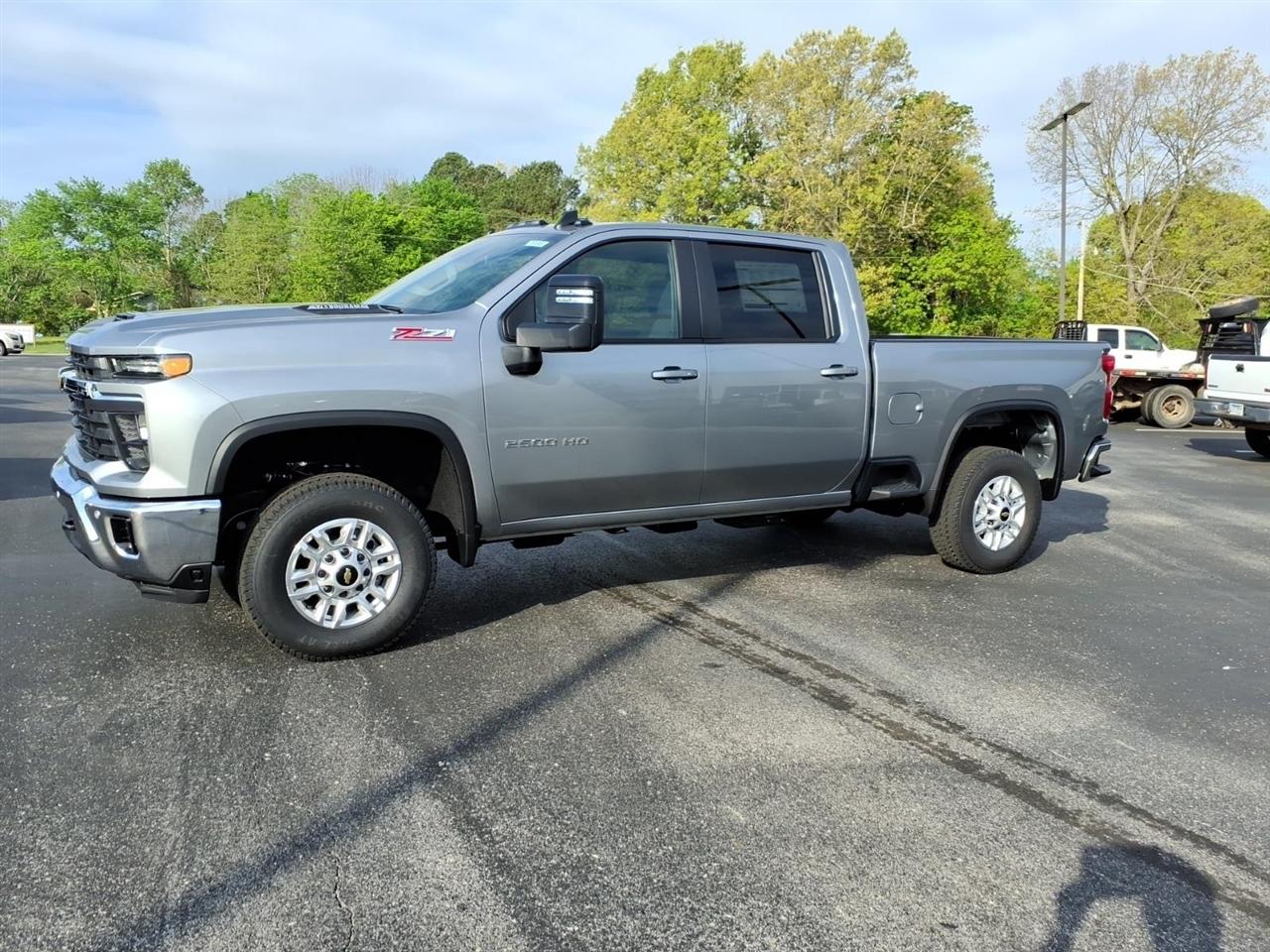 Chevrolet Silverado 2500HD 4WD Crew Cab 159" LT 2026