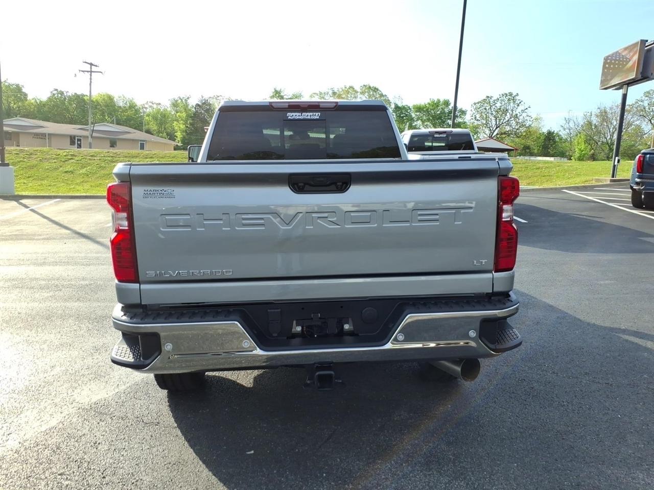 Chevrolet Silverado 2500HD 4WD Crew Cab 159" LT 2026