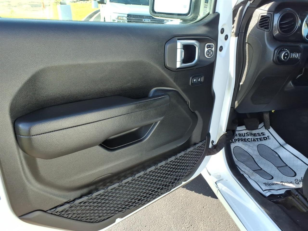 Jeep Gladiator Altitude 4x4 2022