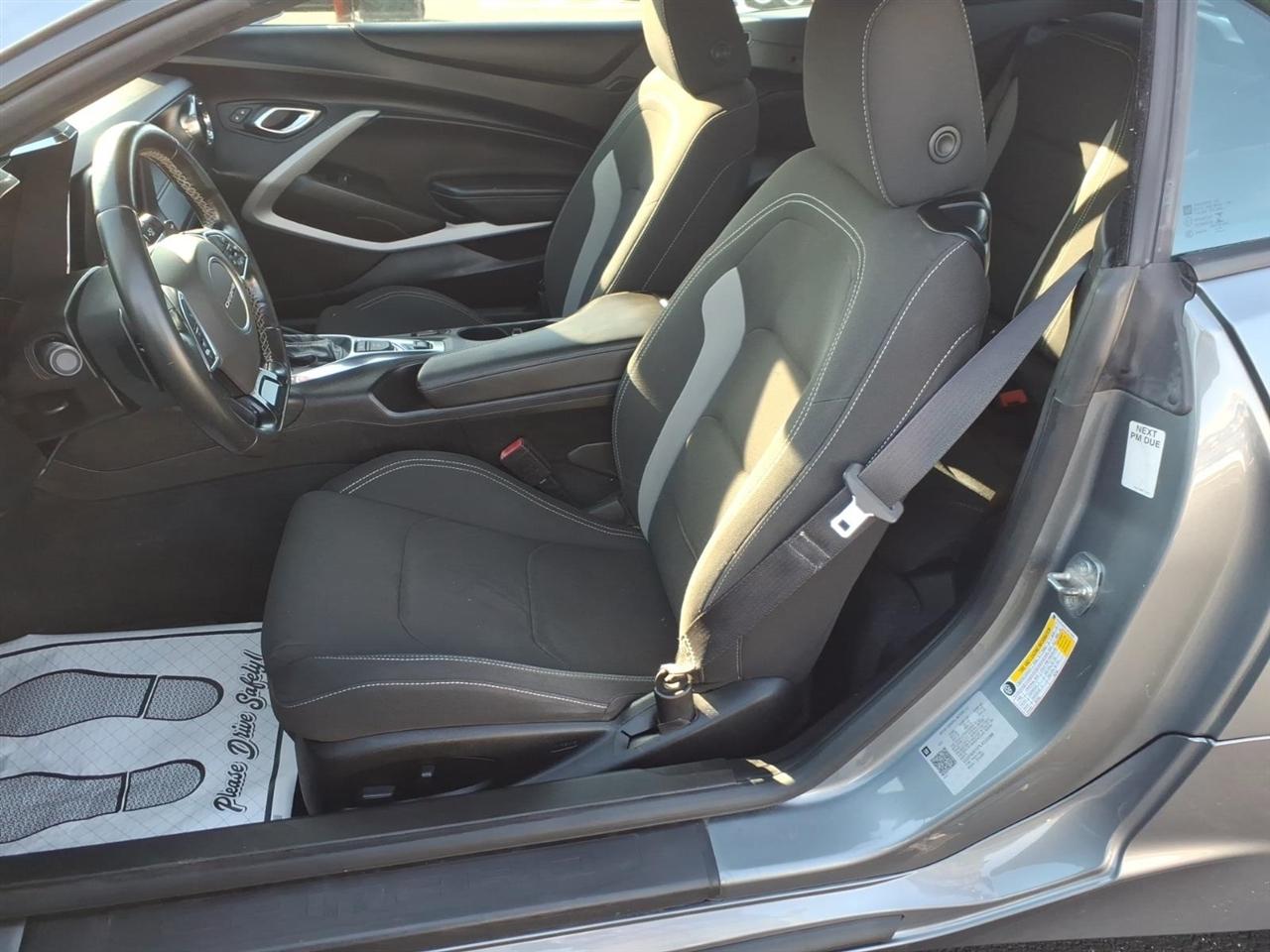 Chevrolet Camaro 2dr Conv 1LT 2020