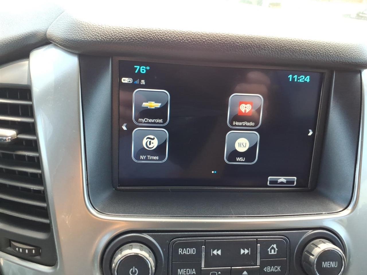 Chevrolet Suburban 2WD 4dr LT 2020