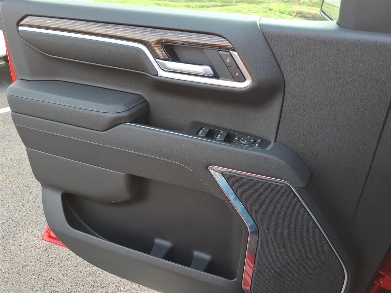 GMC Sierra 1500 4WD Crew Cab 147" Elevation w/3VL 2026