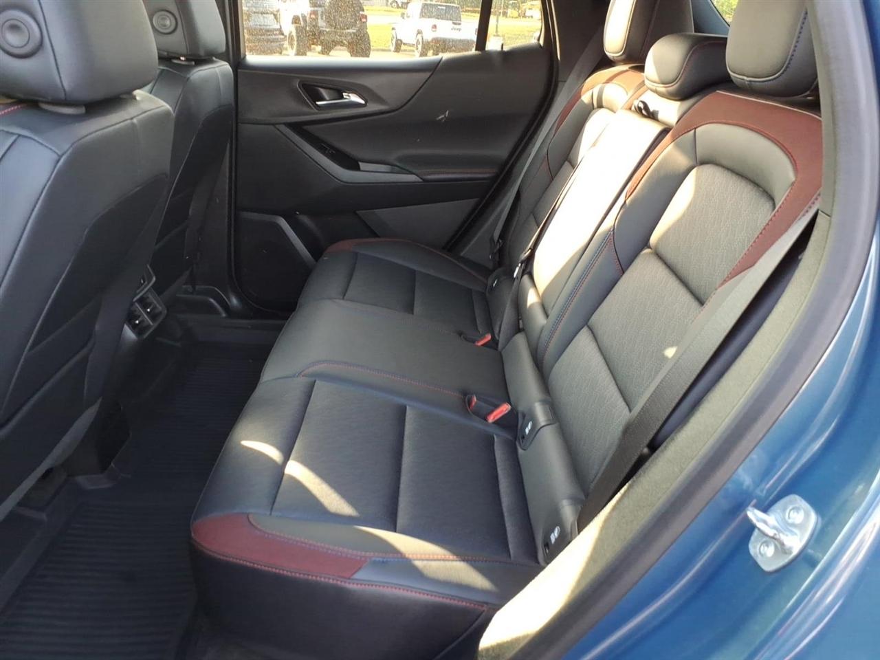 Chevrolet Equinox FWD 4dr RS w/1RS 2025