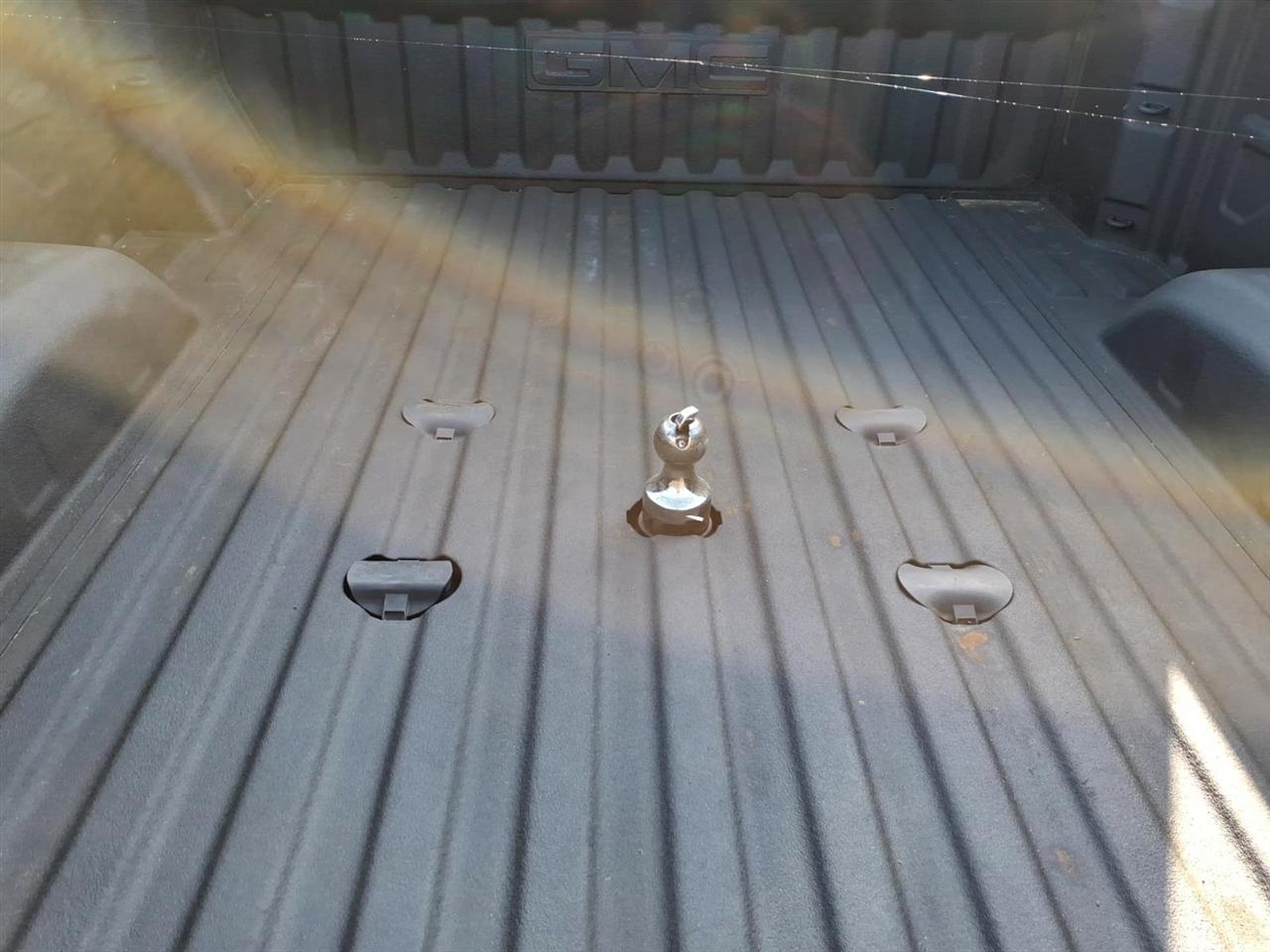 GMC Sierra 2500HD 4WD Crew Cab 159" Pro 2022