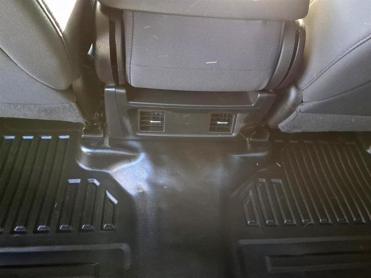 GMC Sierra 2500HD 4WD Crew Cab 159" Pro 2022