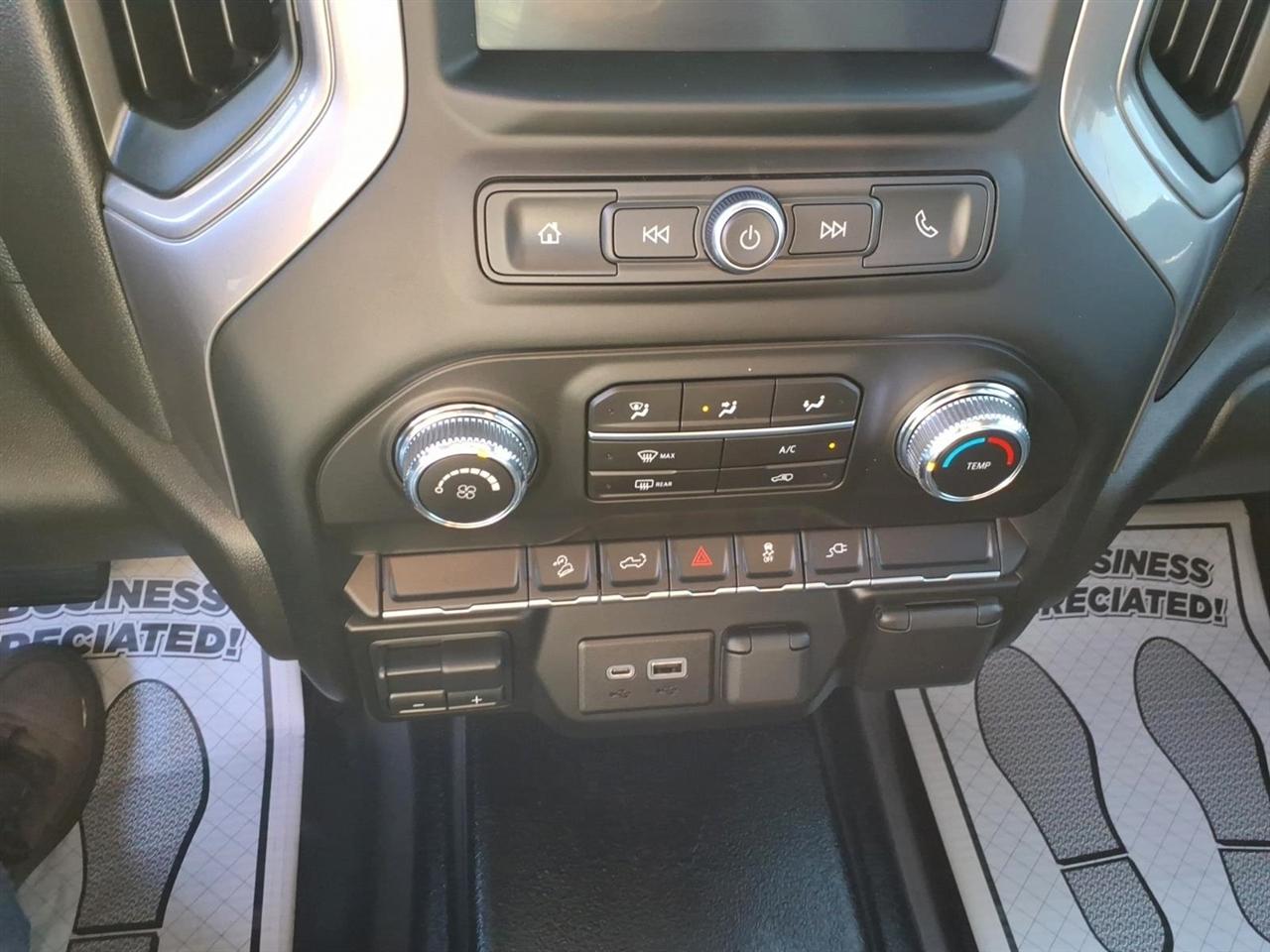 GMC Sierra 2500HD 4WD Crew Cab 159" Pro 2022