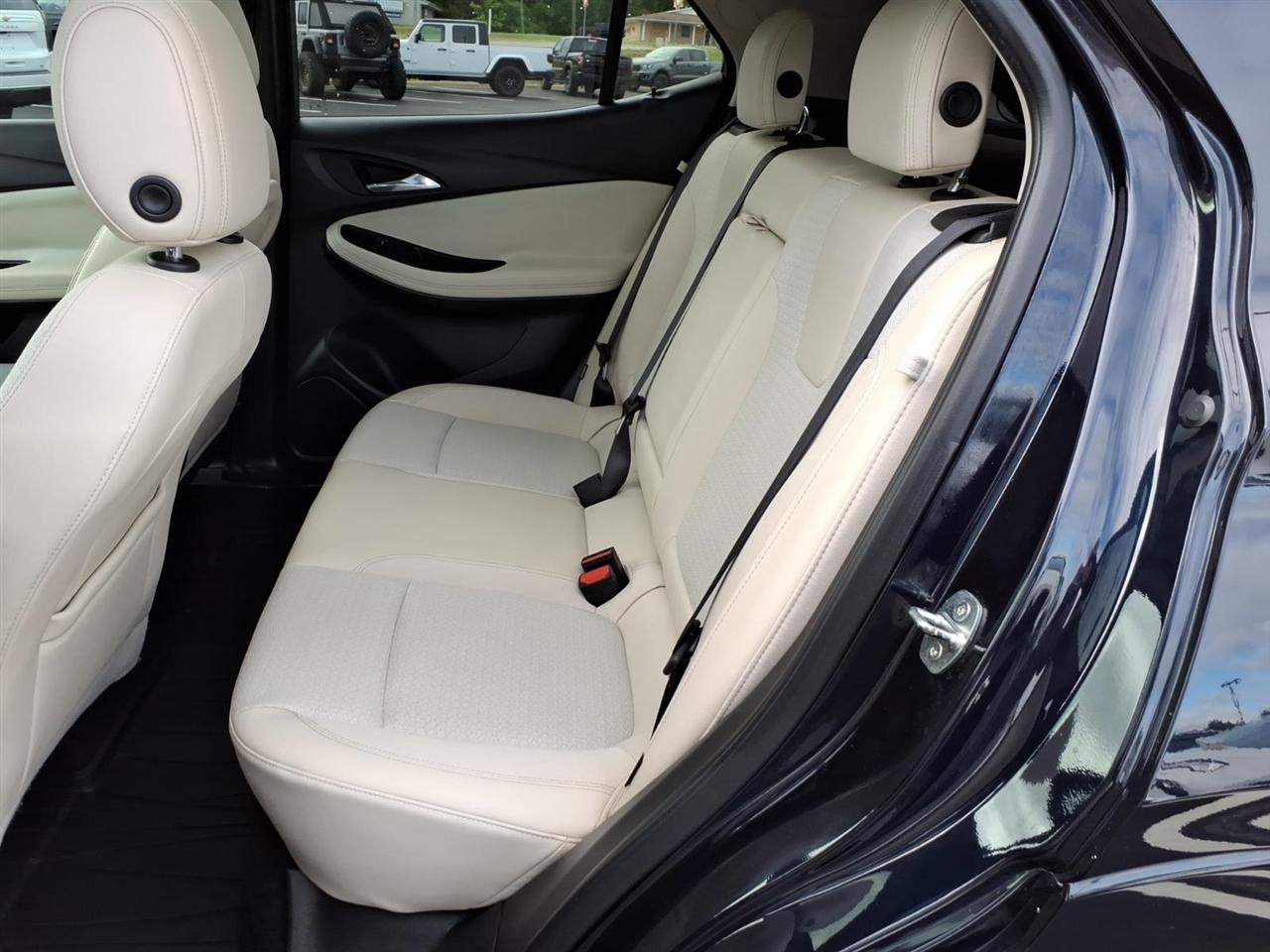 Buick Encore GX FWD 4dr Select 2021