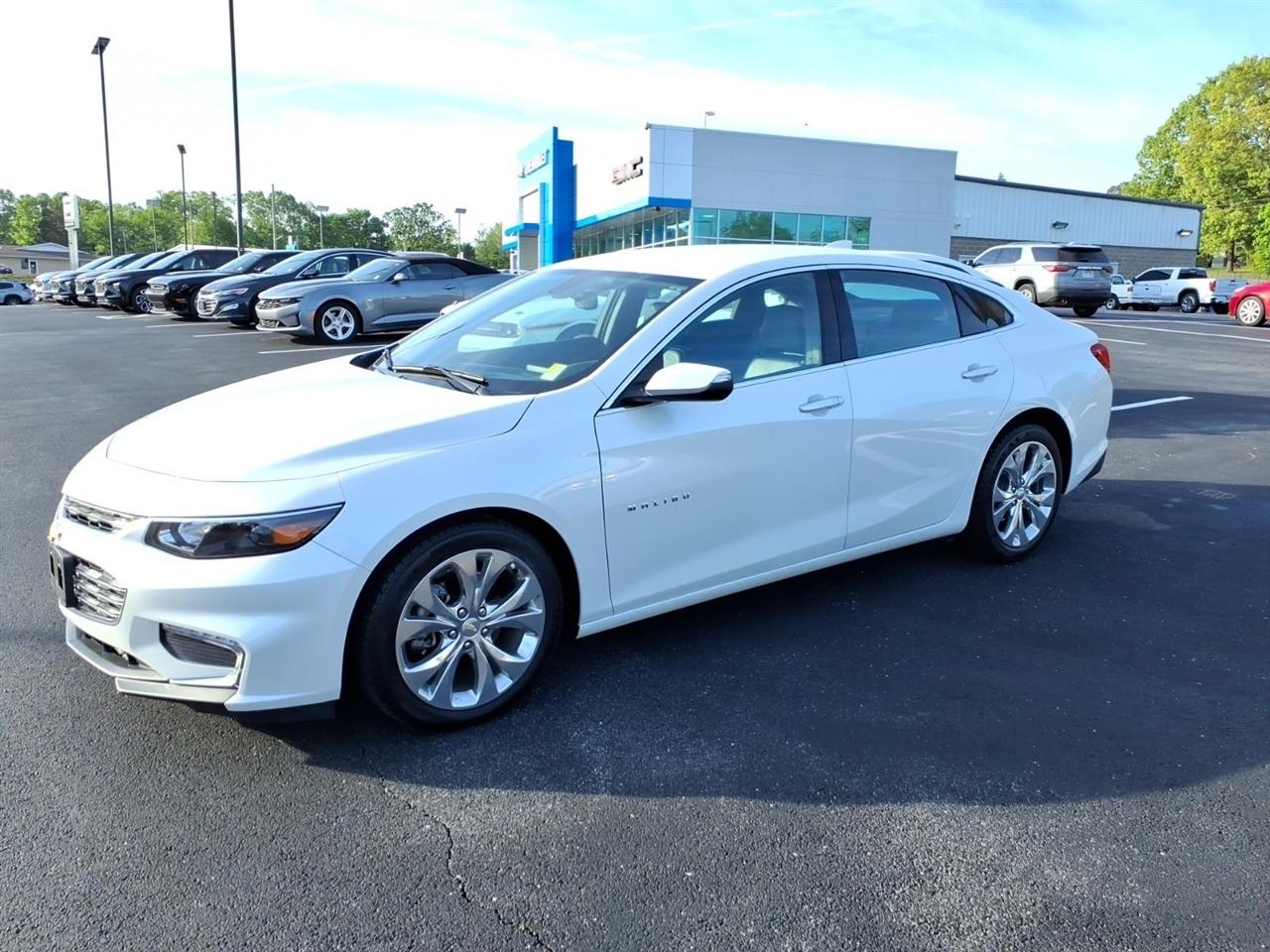 Chevrolet Malibu 4dr Sdn Premier w/2LZ 2017