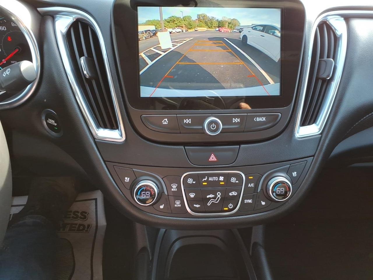 Chevrolet Malibu 4dr Sdn Premier w/2LZ 2017