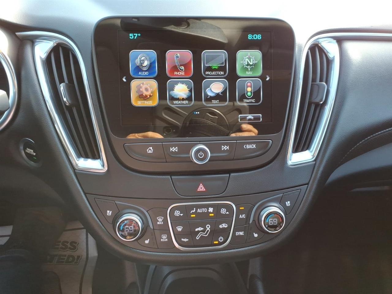 Chevrolet Malibu 4dr Sdn Premier w/2LZ 2017
