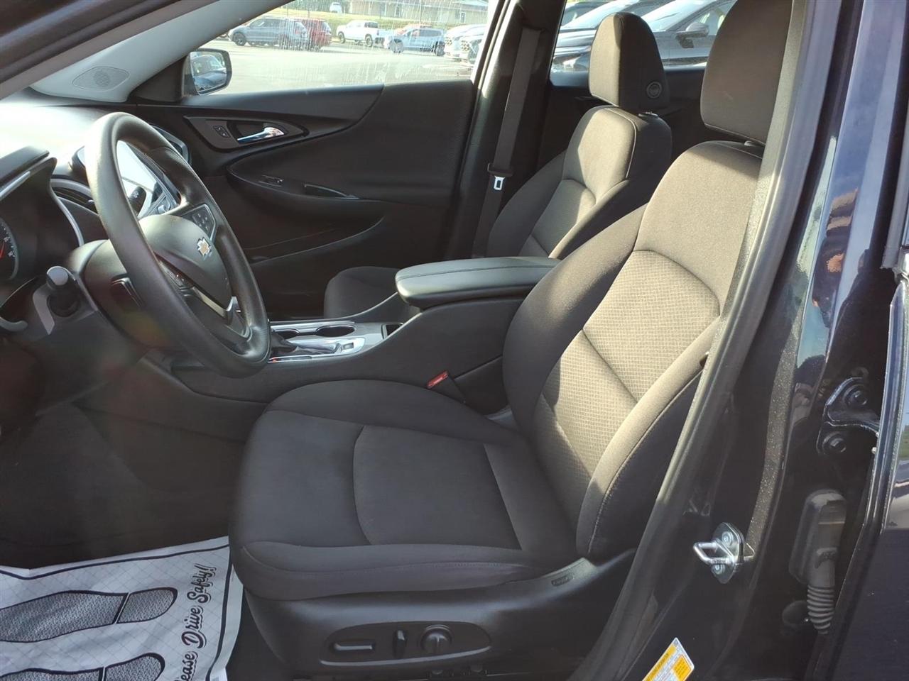 Chevrolet Malibu 4dr Sdn 1LT 2023