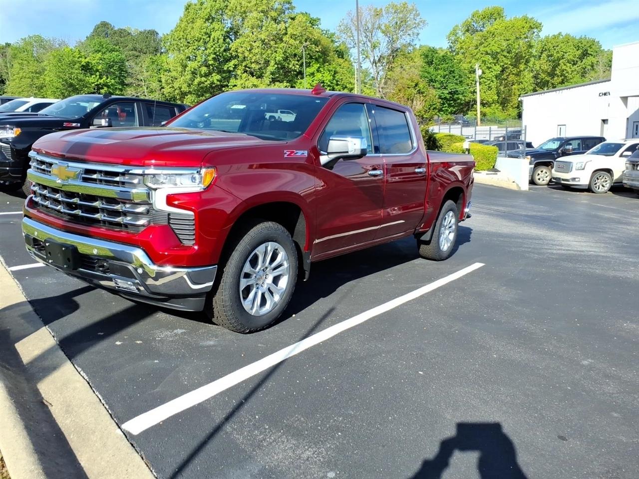 Chevrolet Silverado 1500 4WD Crew Cab 147" LTZ 2026
