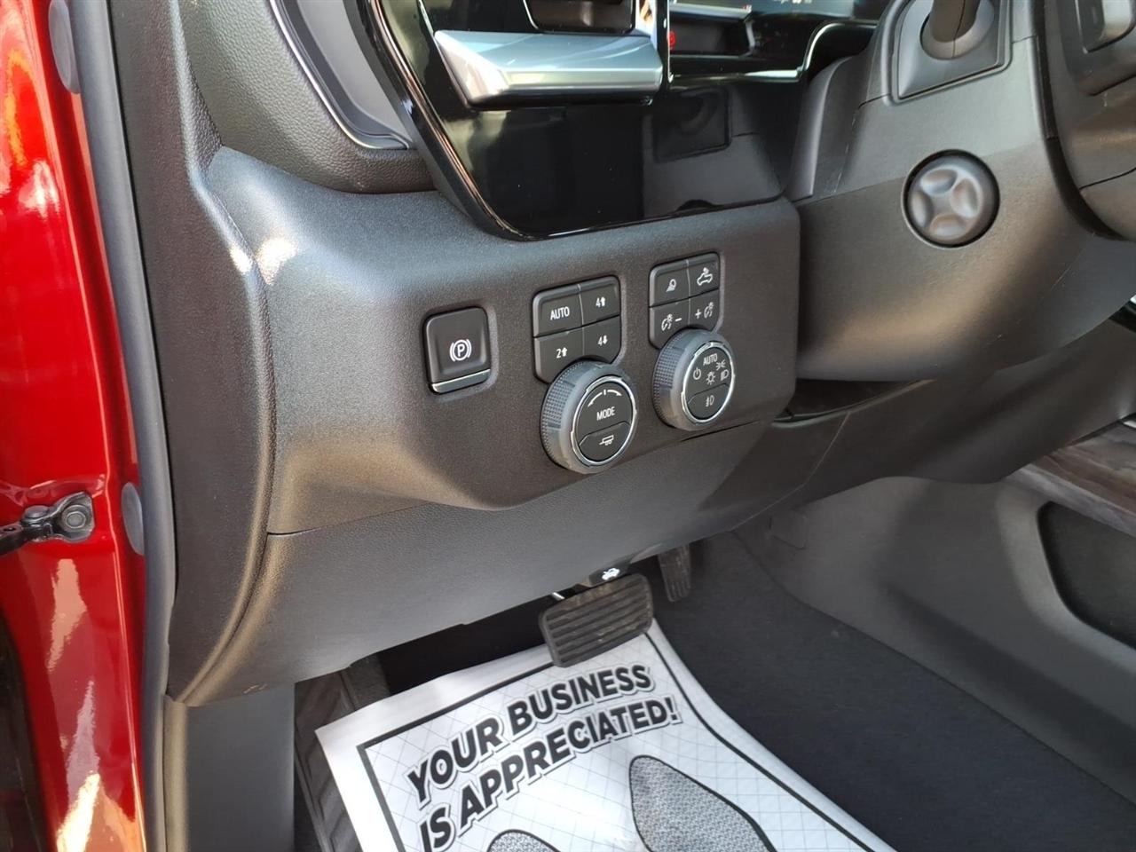 Chevrolet Silverado 1500 4WD Crew Cab 147" LTZ 2026