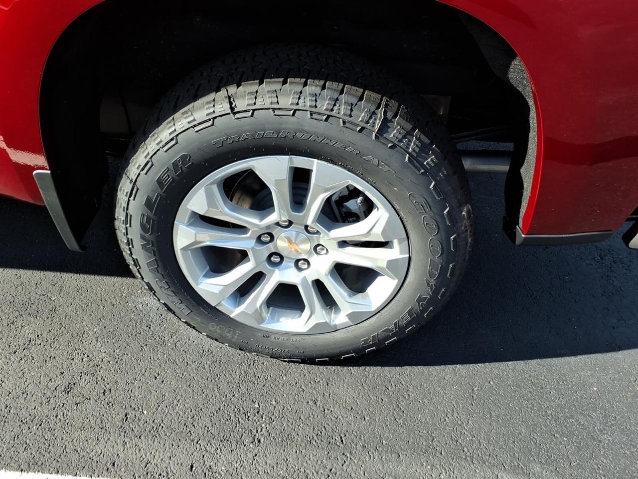 Chevrolet Silverado 1500 4WD Crew Cab 147" LTZ 2026