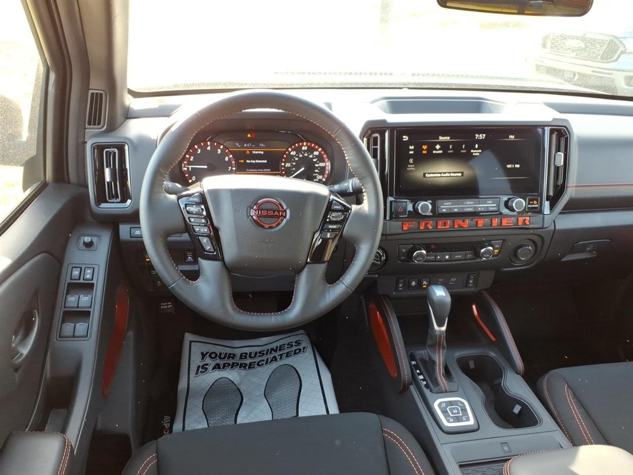 Nissan Frontier Crew Cab 4x4 PRO-4X 2026