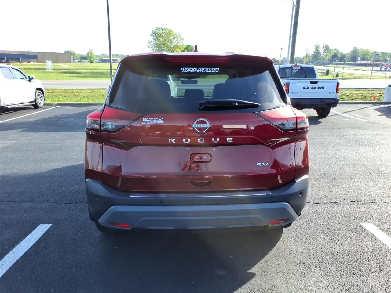 Nissan Rogue FWD SV 2023
