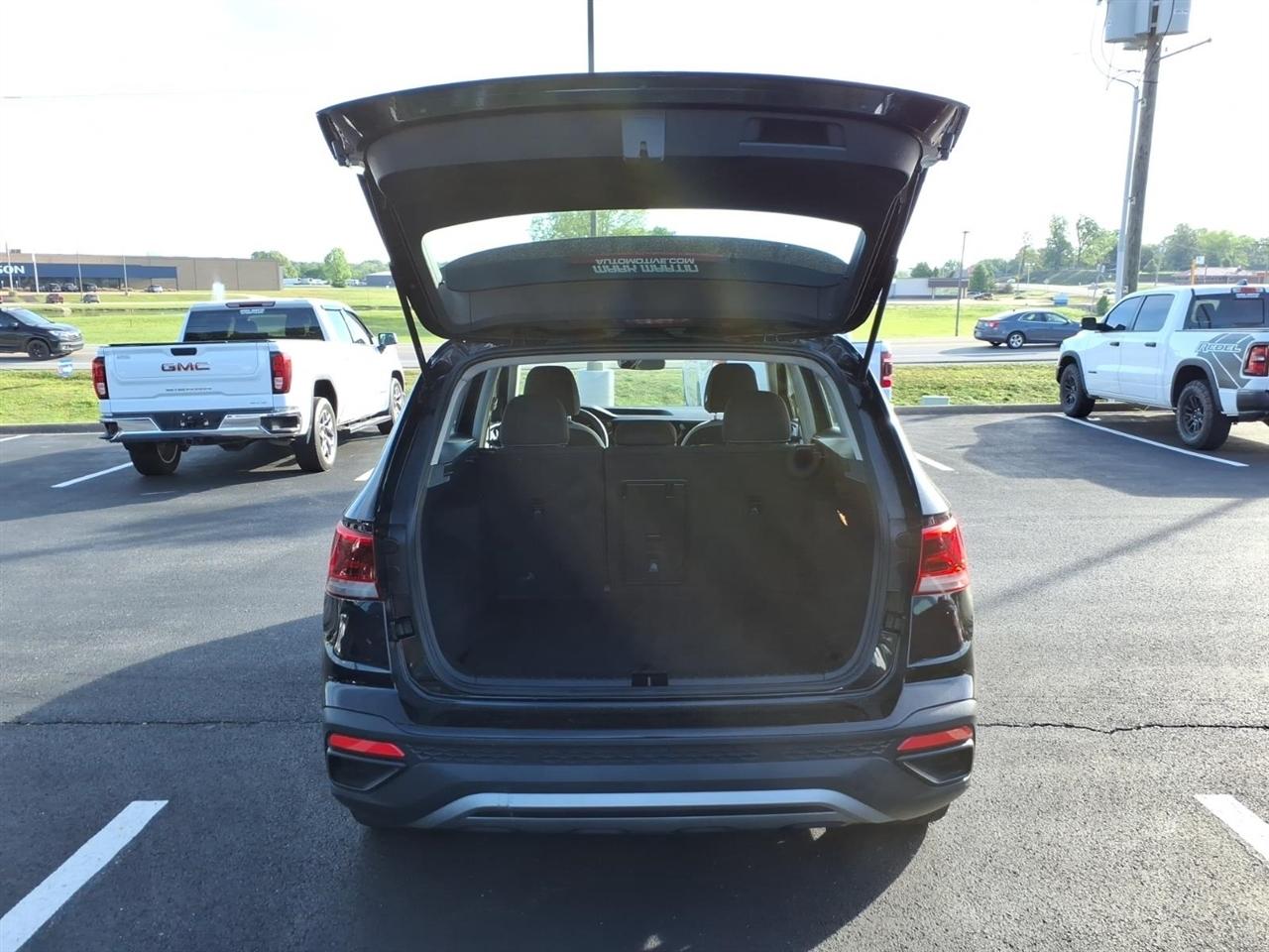 Volkswagen Taos S 4MOTION *Ltd Avail* 2023