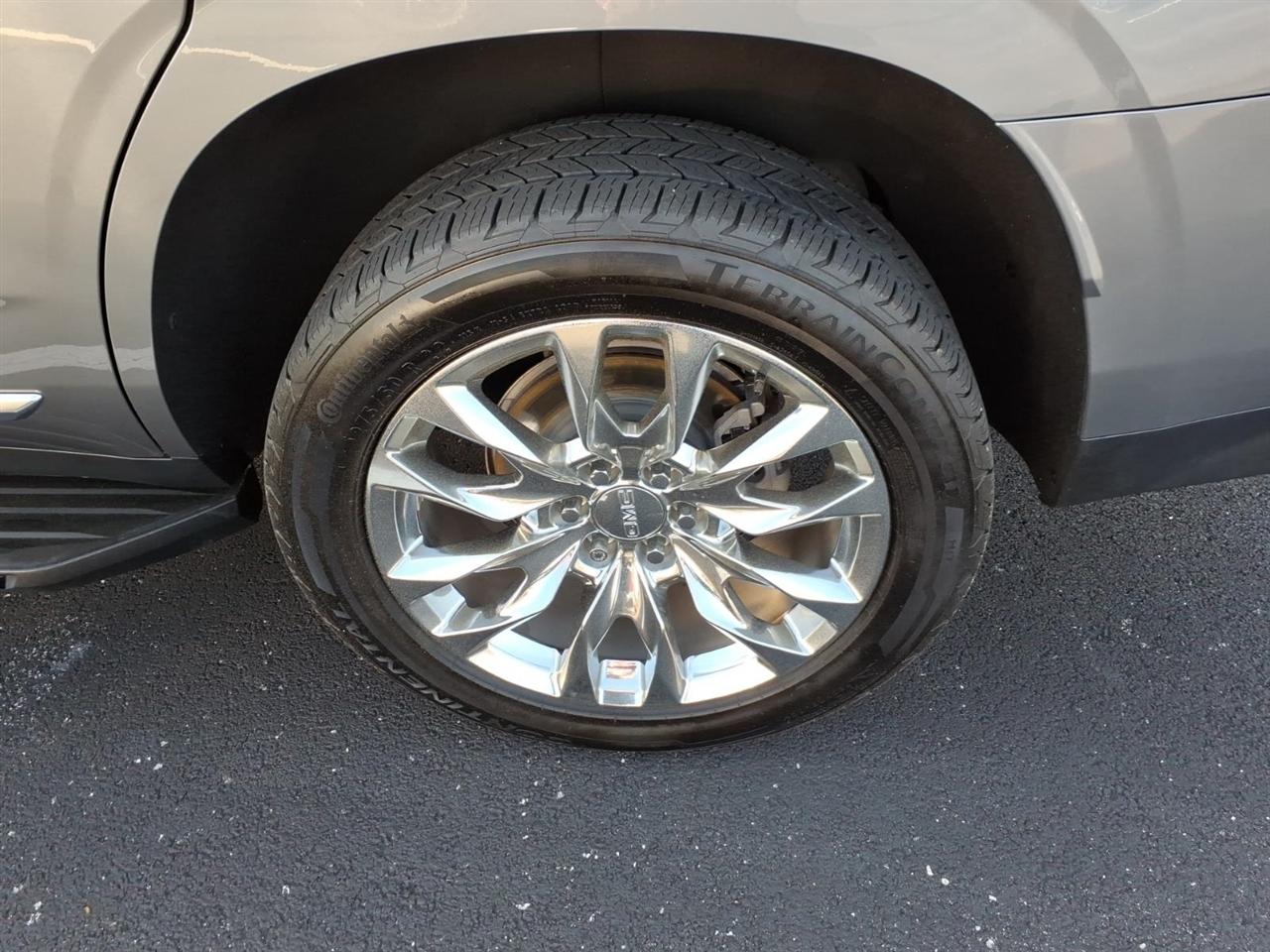 GMC Yukon 4WD 4dr Denali 2021