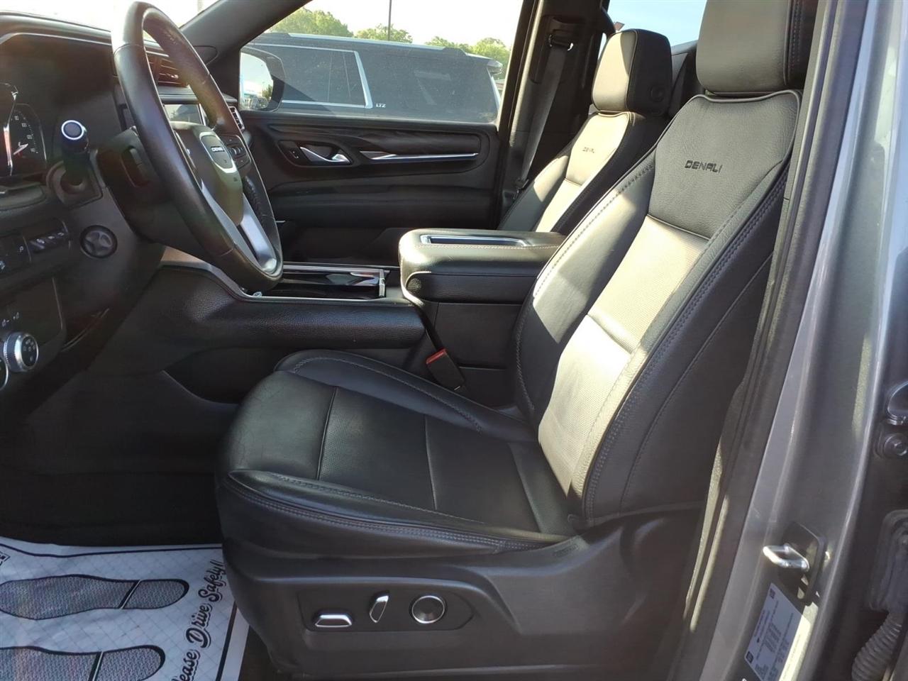 GMC Yukon 4WD 4dr Denali 2021