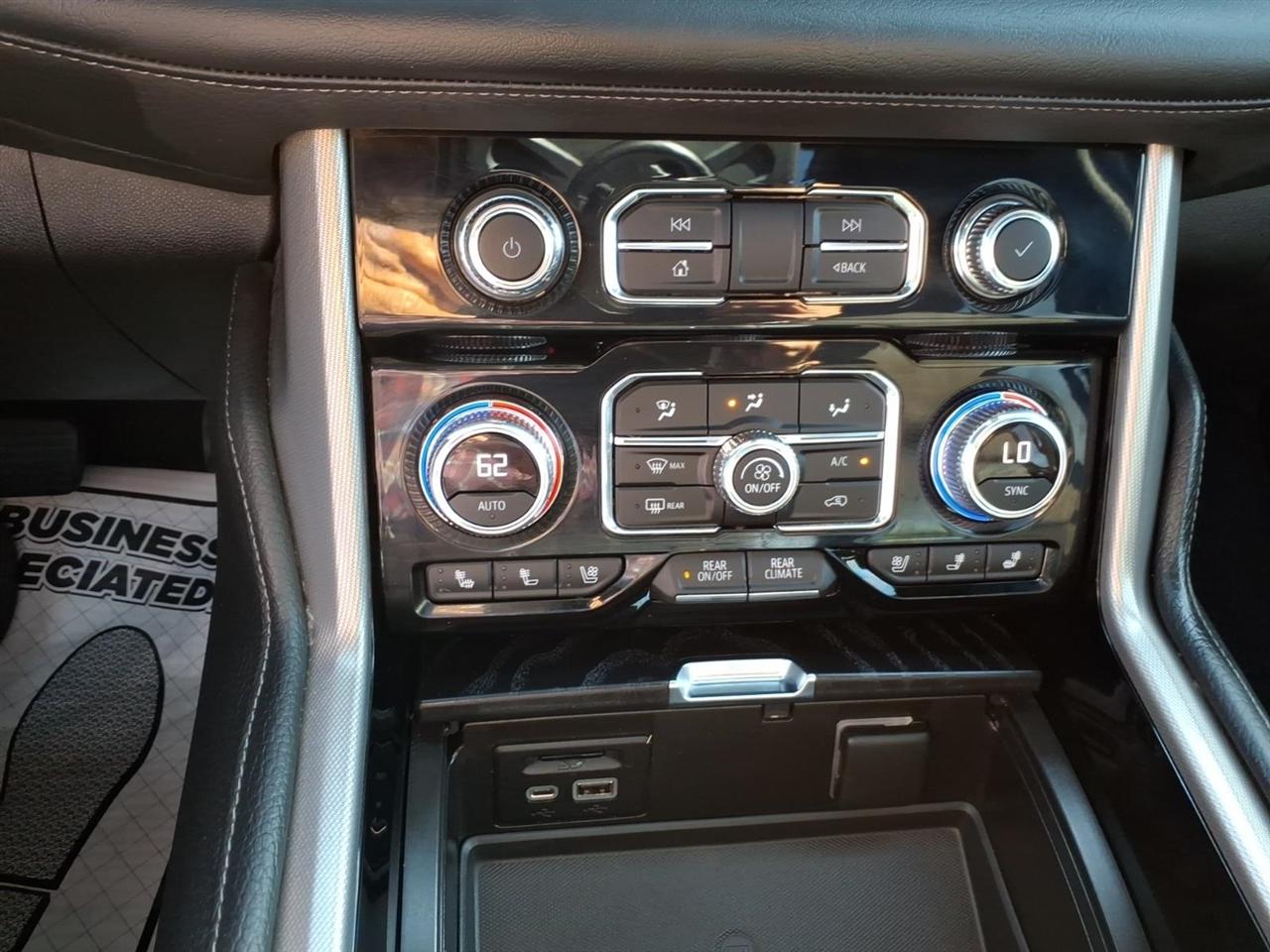 GMC Yukon 4WD 4dr Denali 2021