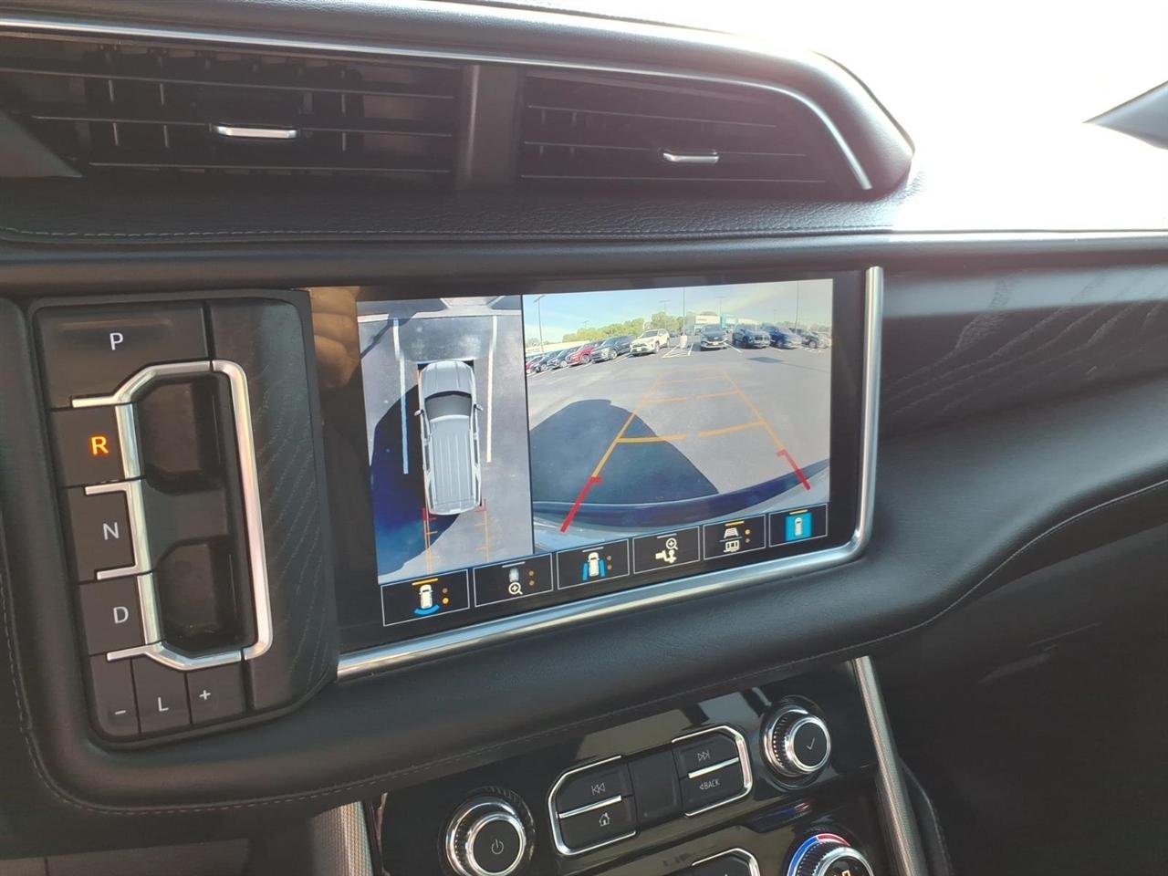 GMC Yukon 4WD 4dr Denali 2021