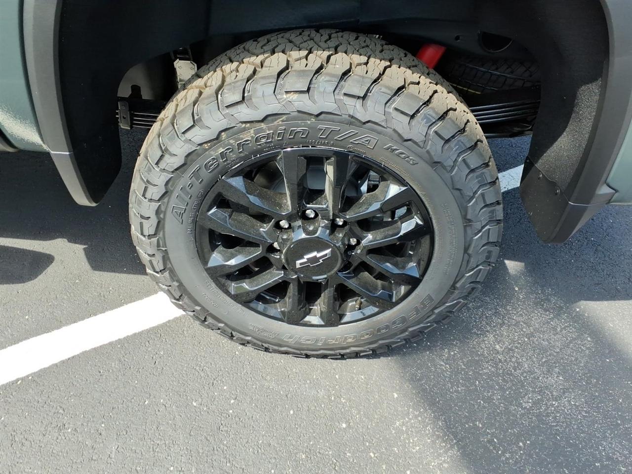 Chevrolet Silverado 2500HD 4WD Crew Cab 159" LTZ 2026