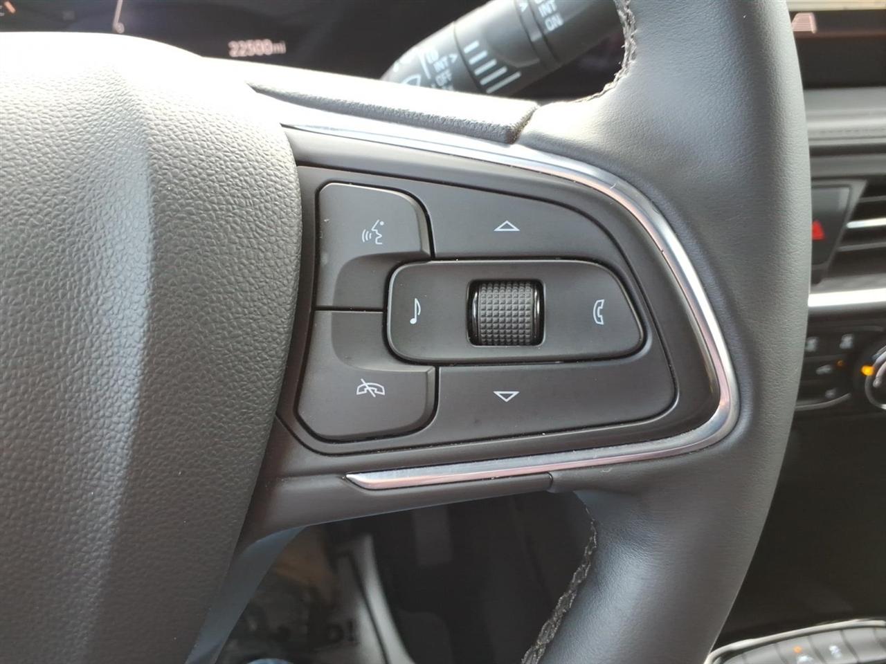Buick Encore GX FWD 4dr Sport Touring 2024
