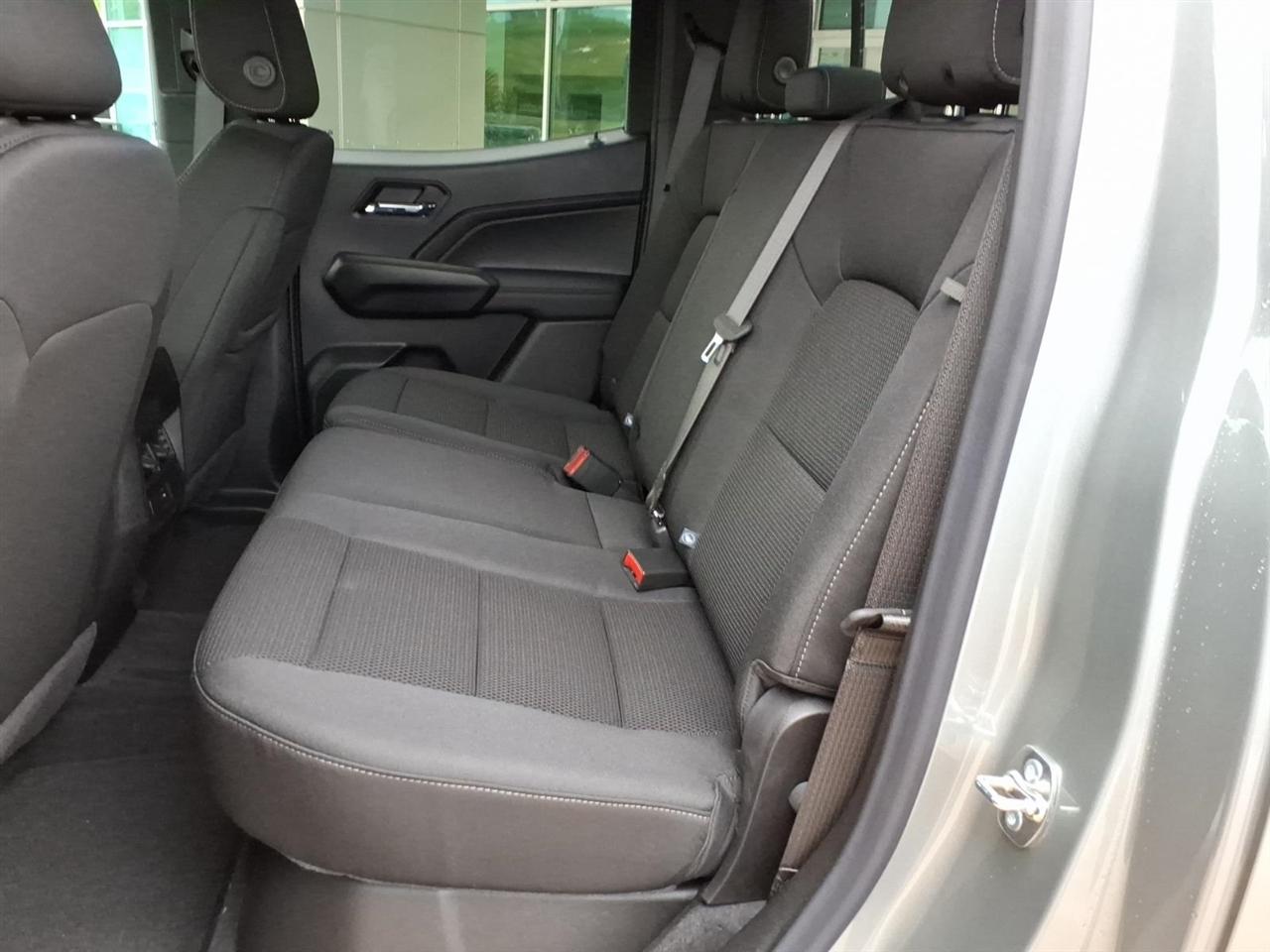 GMC Canyon 2WD Crew Cab Elevation 2026