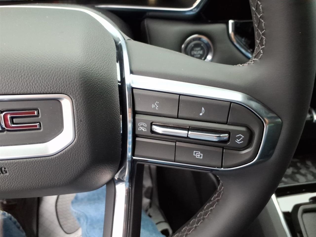 GMC Canyon 2WD Crew Cab Elevation 2026