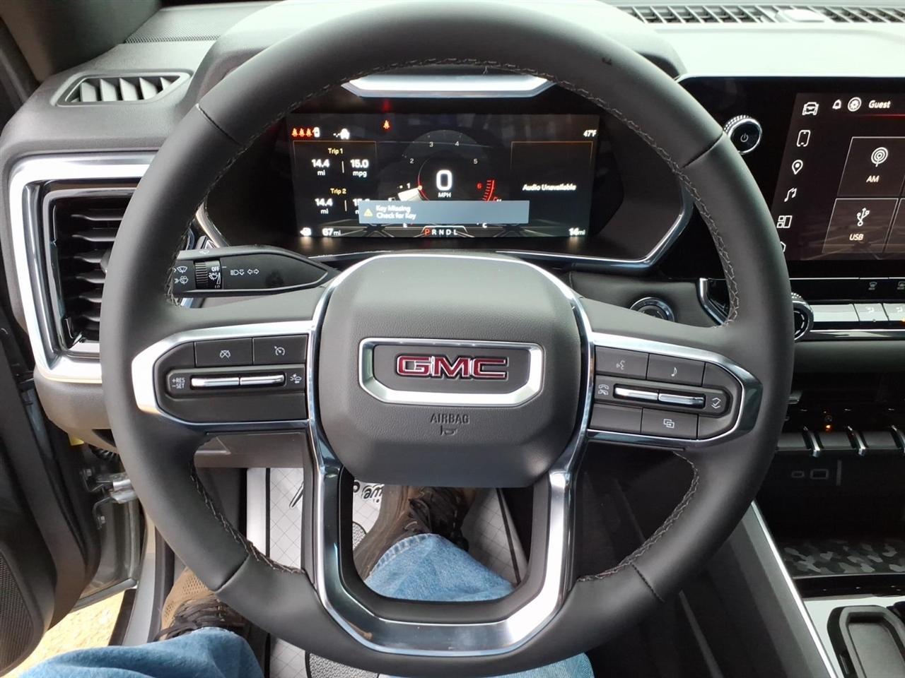 GMC Canyon 2WD Crew Cab Elevation 2026