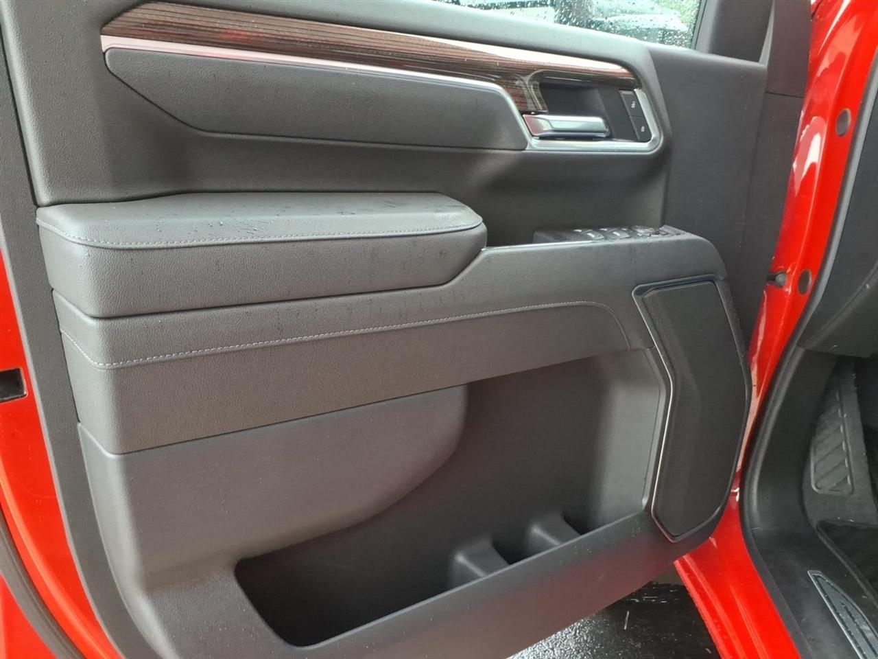 Chevrolet Silverado 2500HD 4WD Crew Cab 159" LT 2026