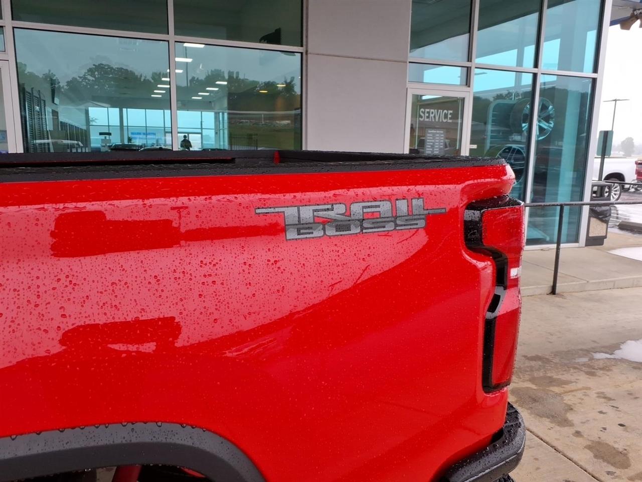Chevrolet Silverado 2500HD 4WD Crew Cab 159" LT 2026