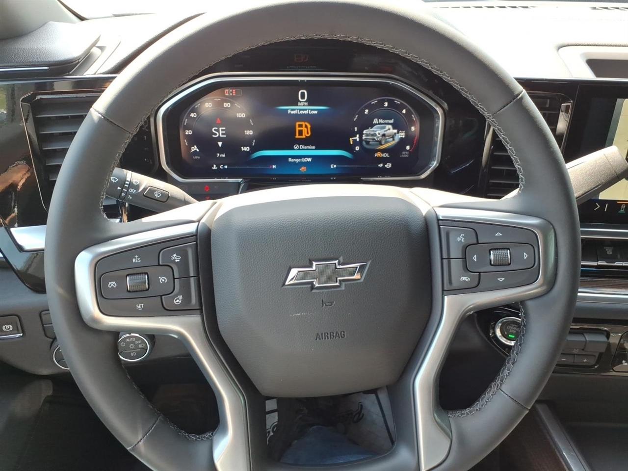 Chevrolet Silverado 2500HD 4WD Crew Cab 159" LT 2026