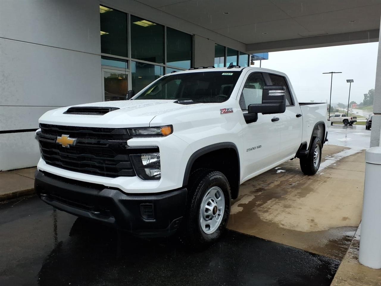 Chevrolet Silverado 2500HD 4WD Crew Cab 159" Work Truck 2026